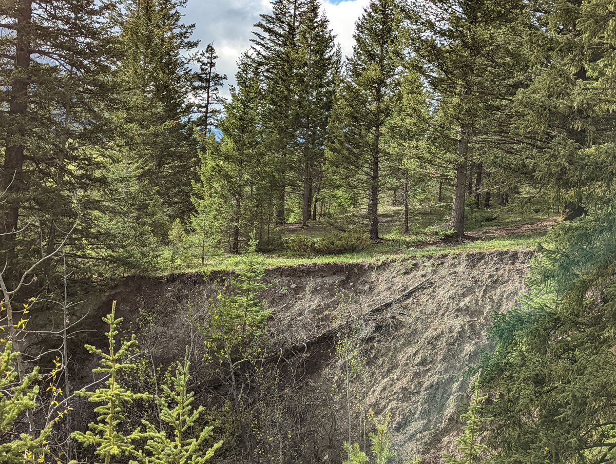 Hole 18 over the gap