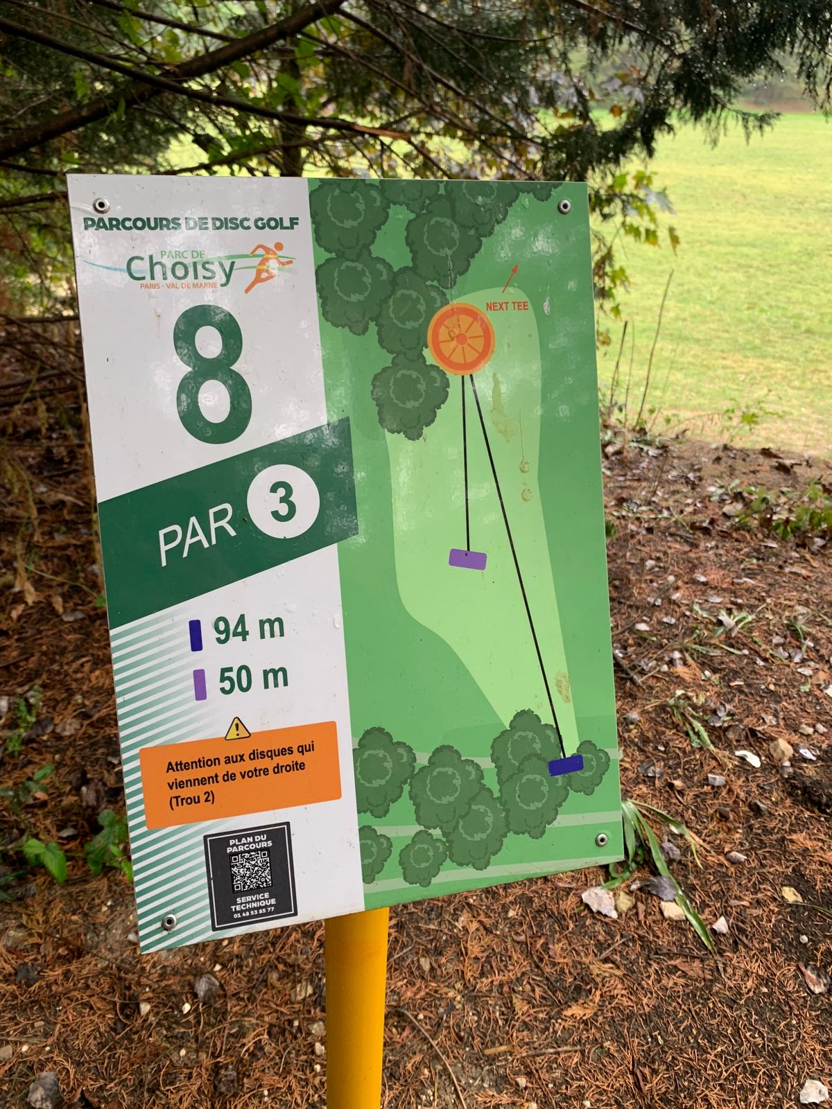 Tee 8