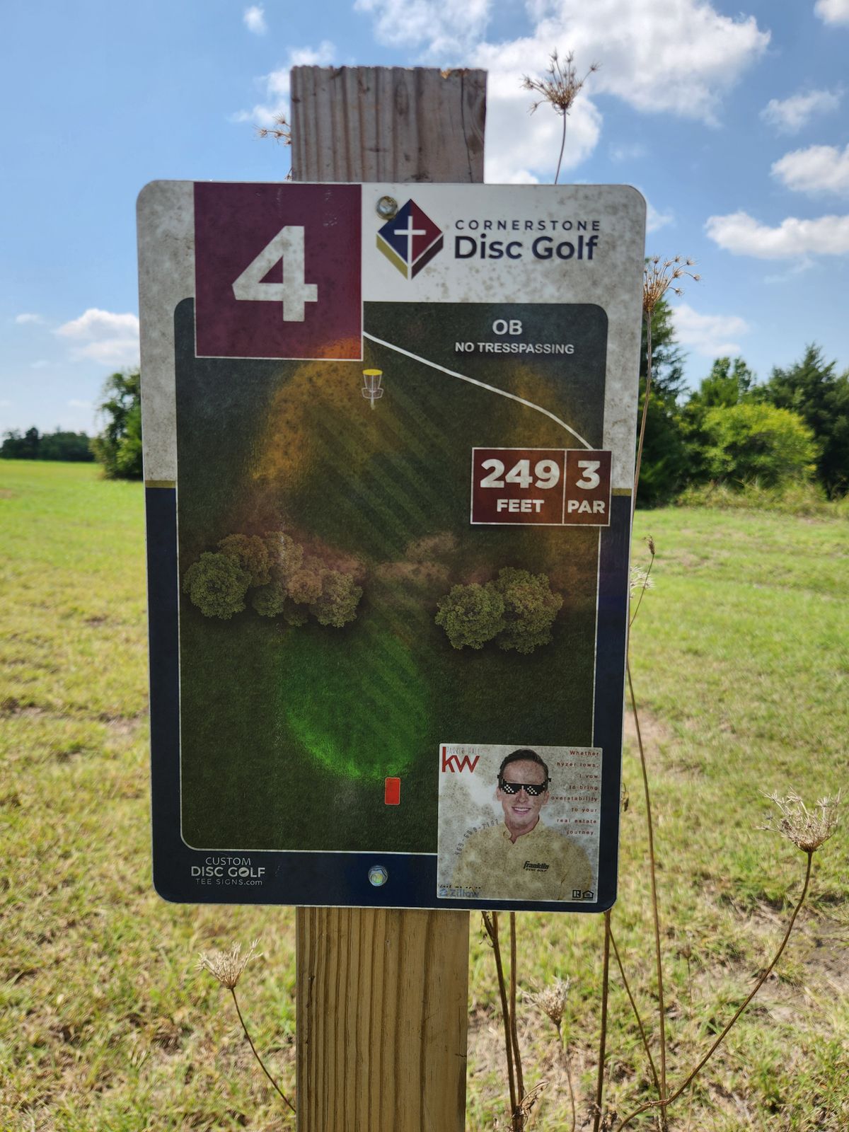 Hole 4 sign