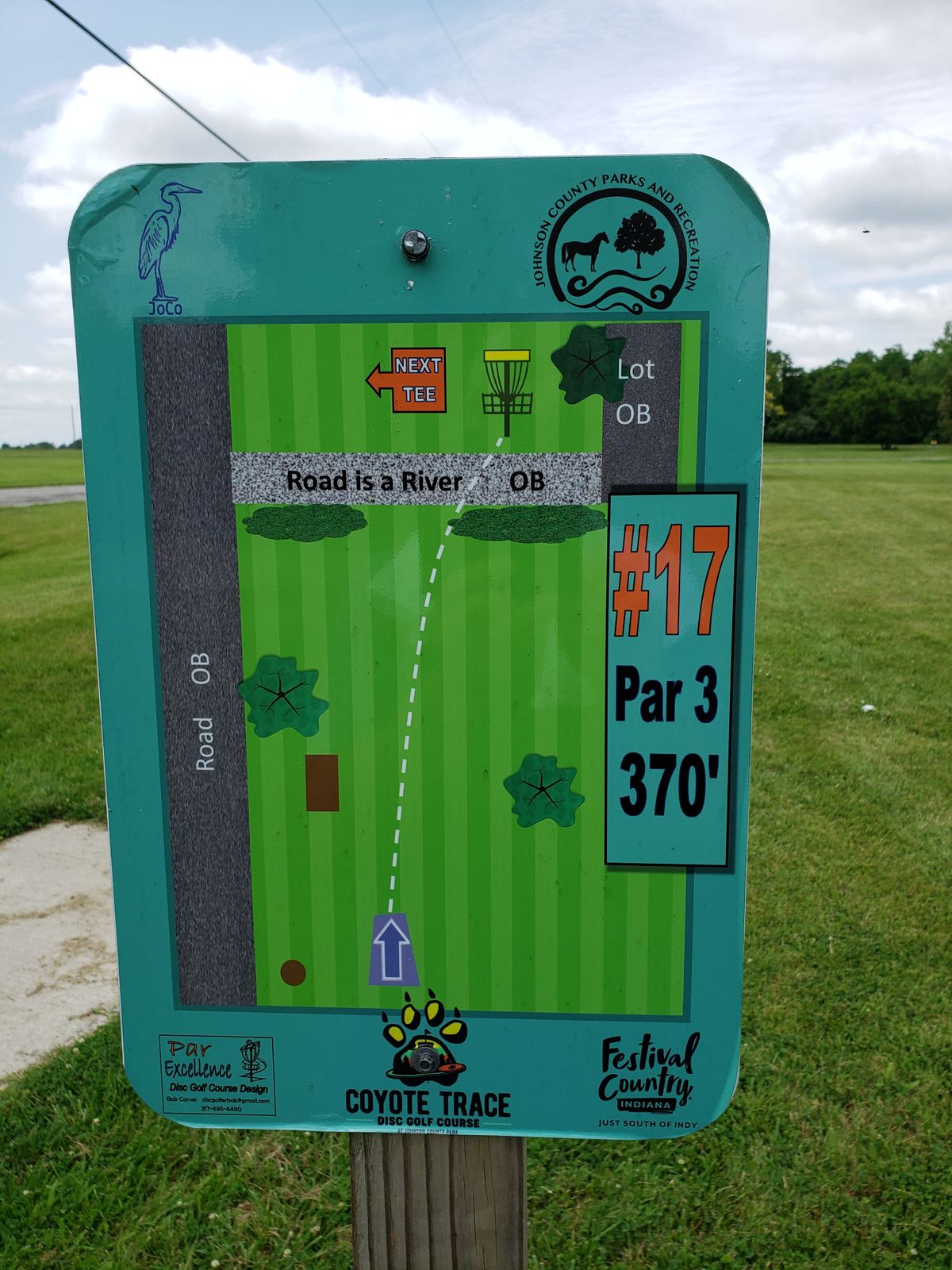 #17 Tee Sign closeup.