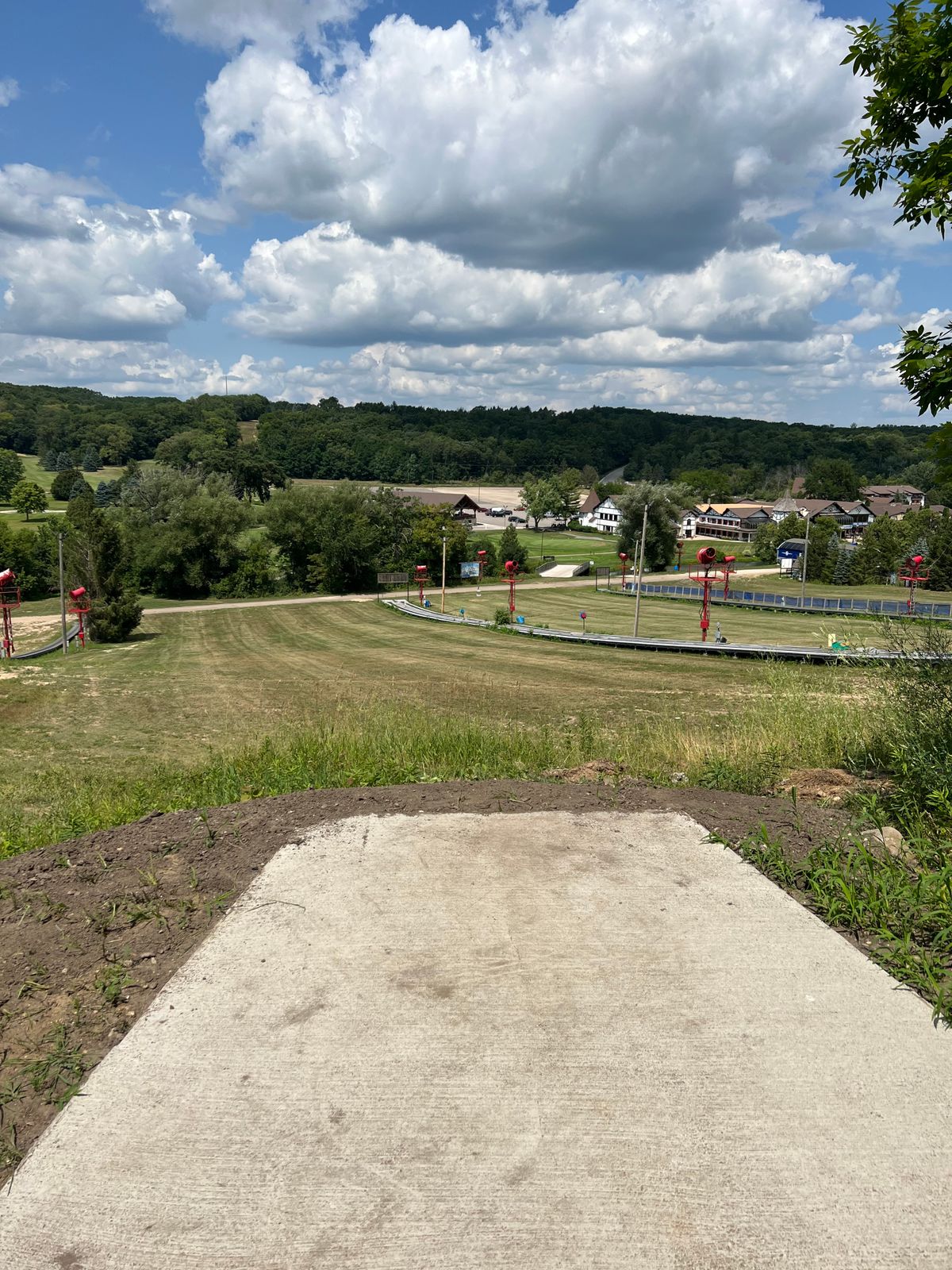 Hole 4 from tee pad