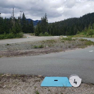 Hole 4 white tee.