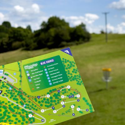 The provided hole maps / score cards are useful.