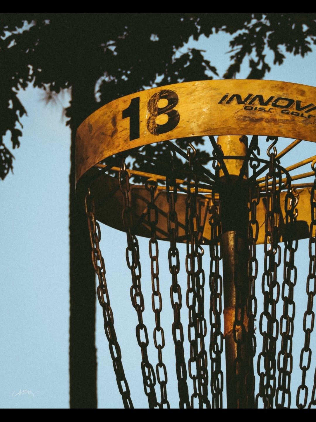 Photo of hole 18's basket by @eightycrows on Instagram