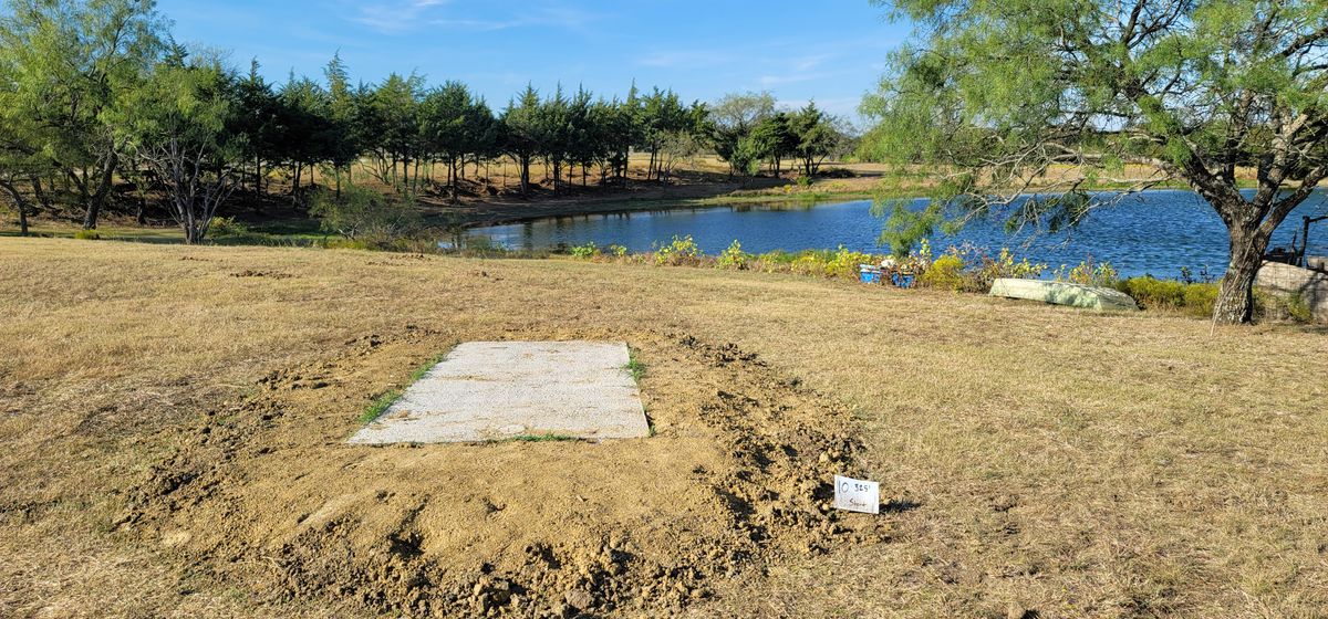 Hole 10 short tee