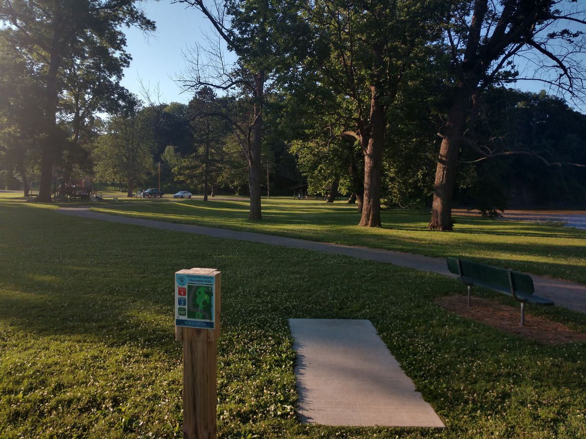 Hole 4