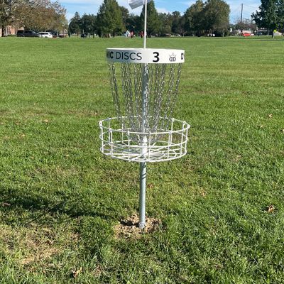Hole 3 basket