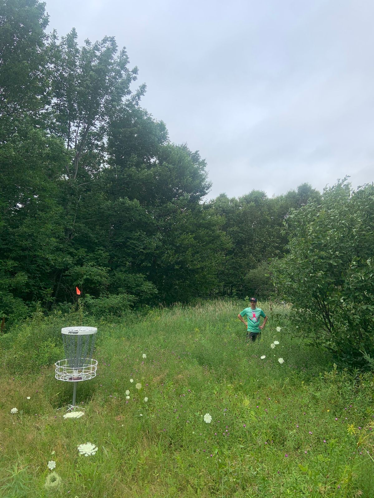 Flowery putting