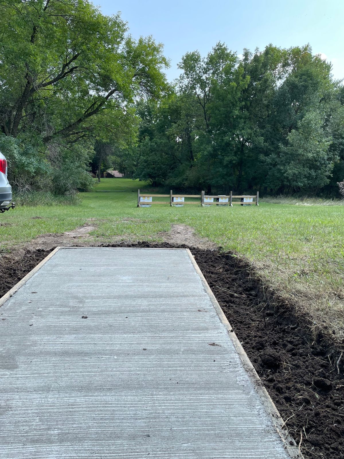 Hole 17 tee pad