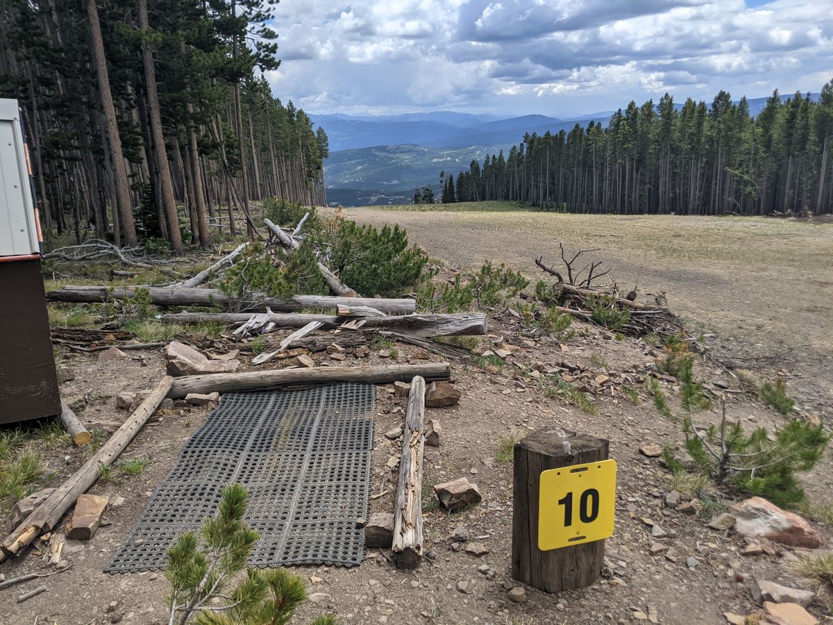 Andesite Hole 10