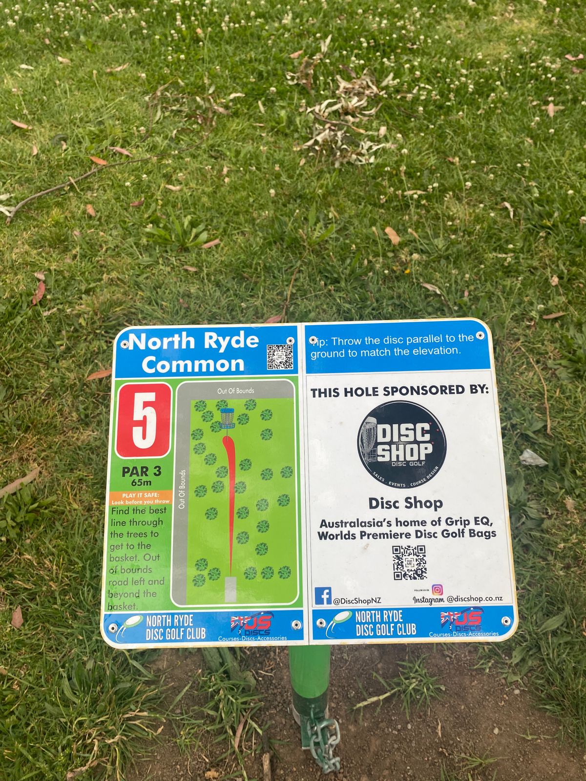 Hole 5 Tee Sign