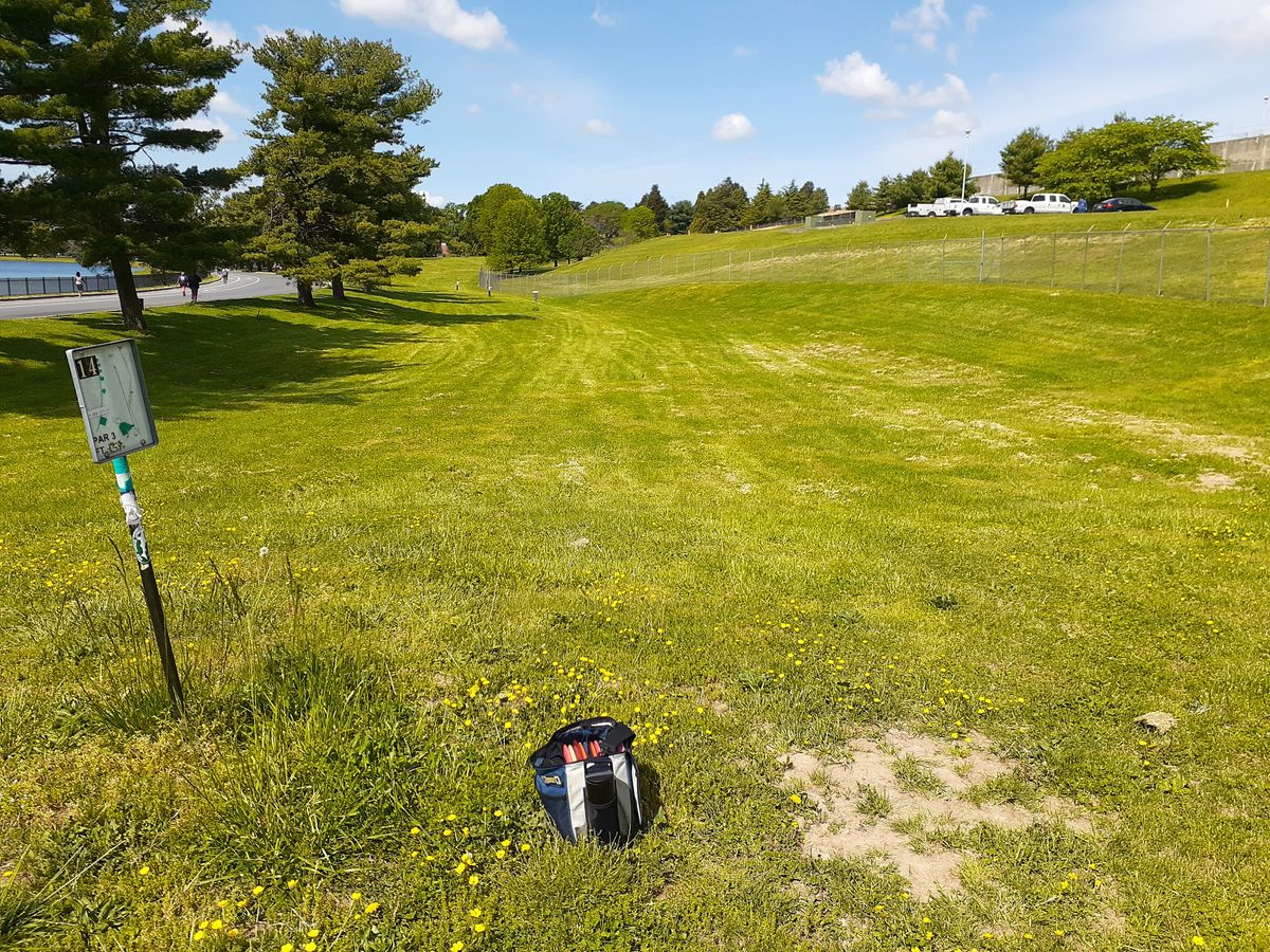 Hole 14 Tee