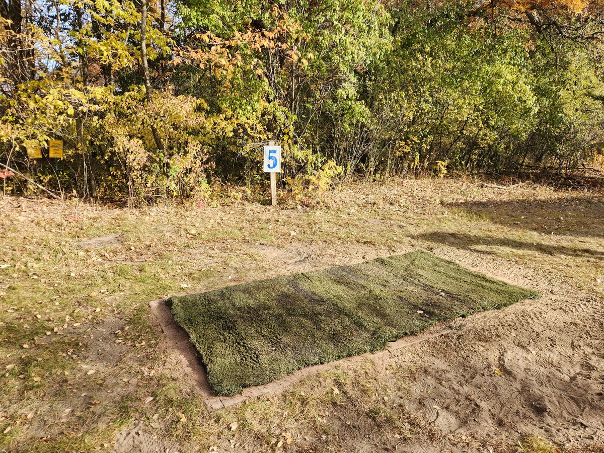 Hole 5 long tee