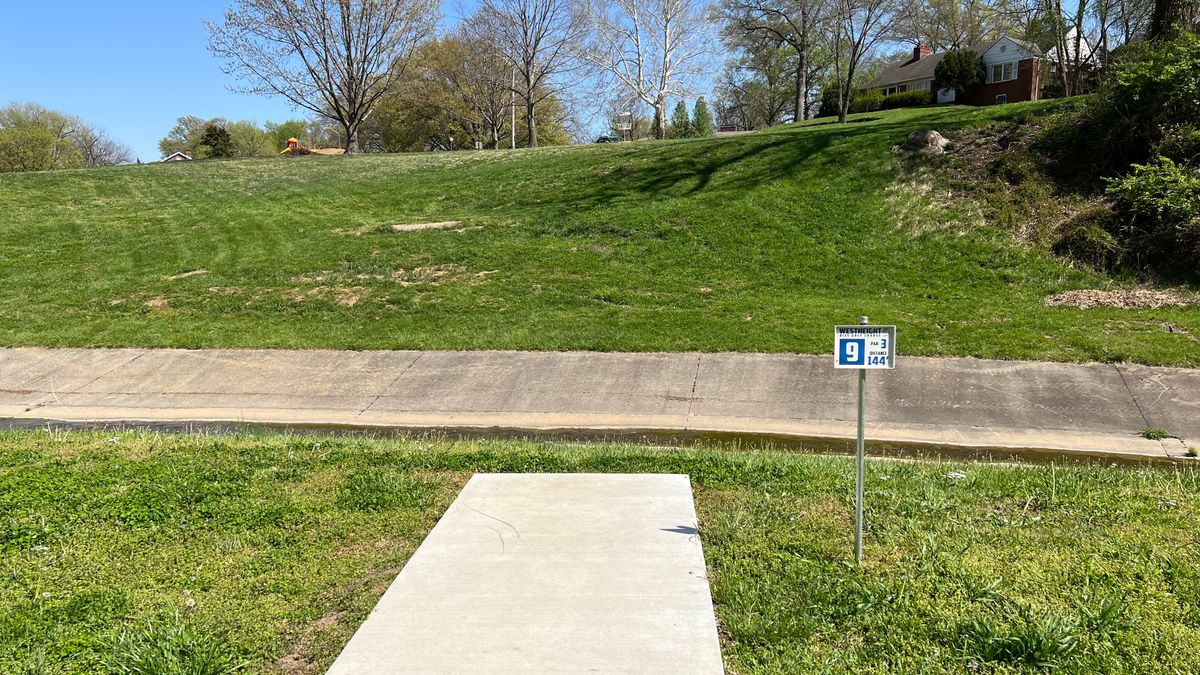 Hole 9