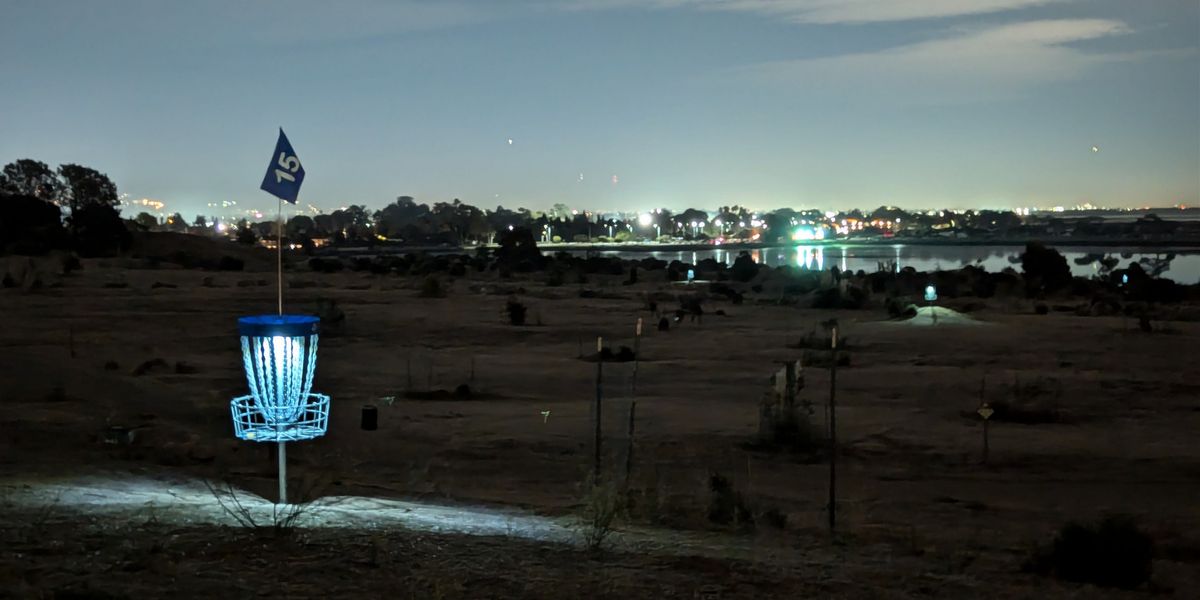 Oyster Bay Glow Ace Race