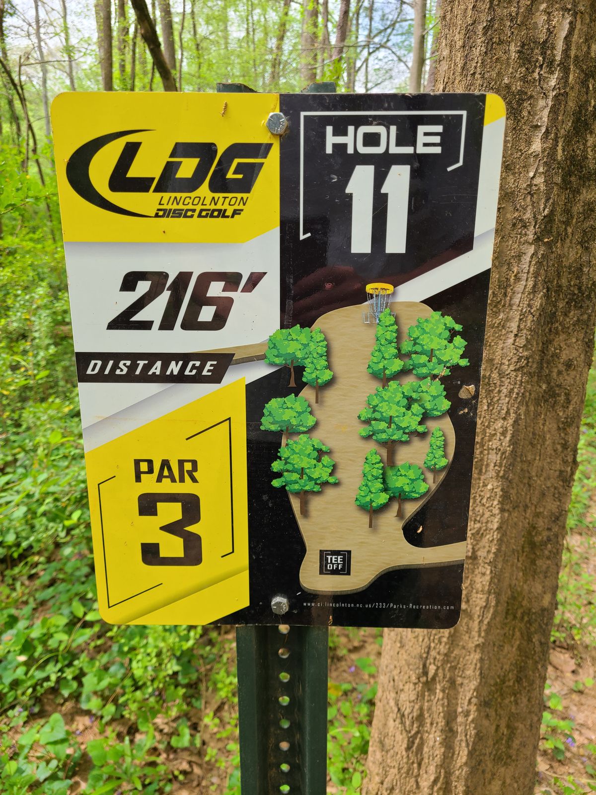 Hole 11 tee sign