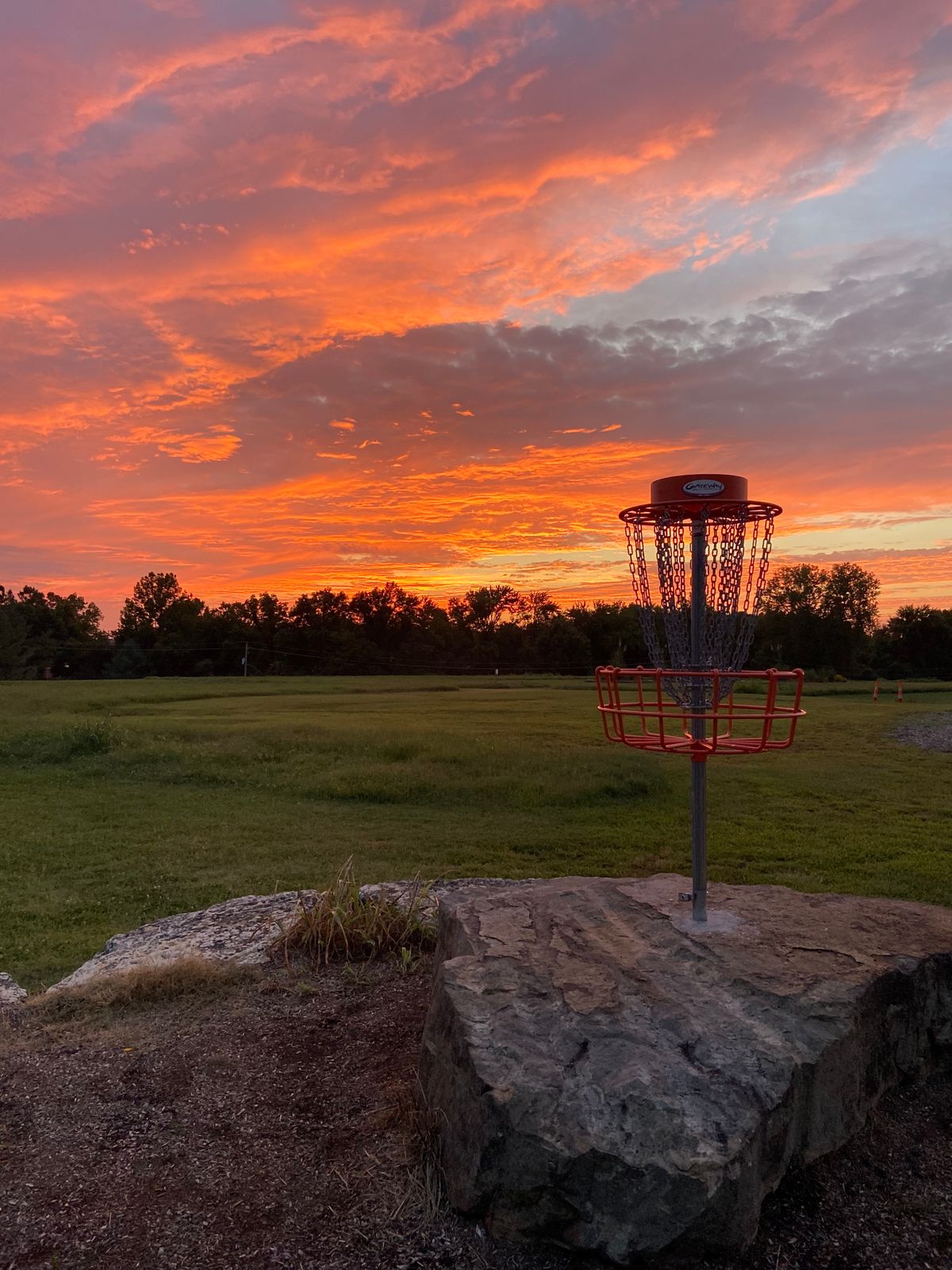 Hole 3, on the rocks pin location.