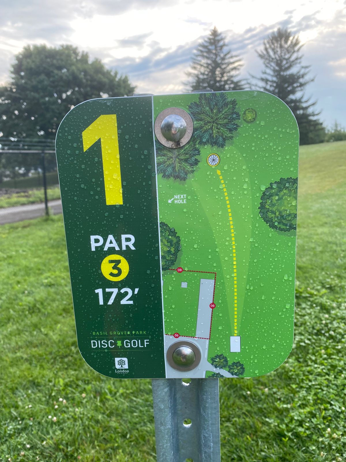 Hole 1; access from parking lot off commissioner (east of Wharncliffe)