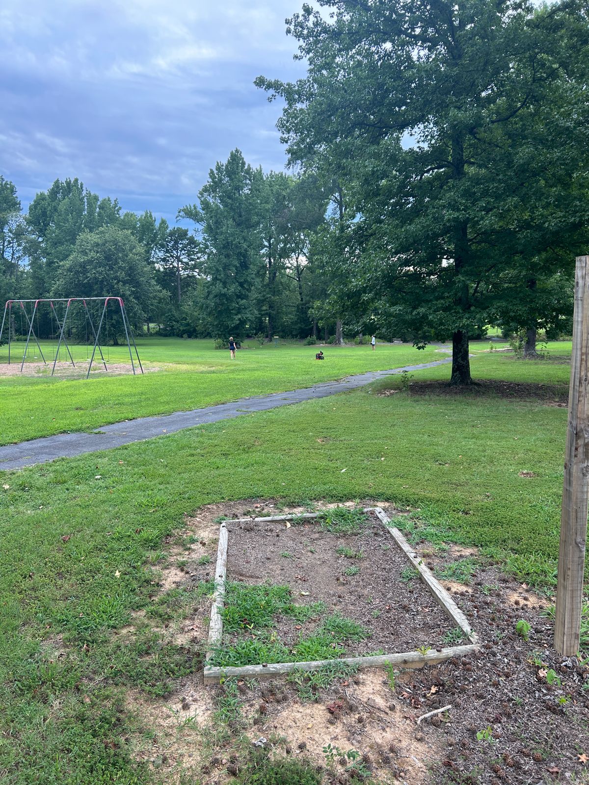 Hole 1 downhill