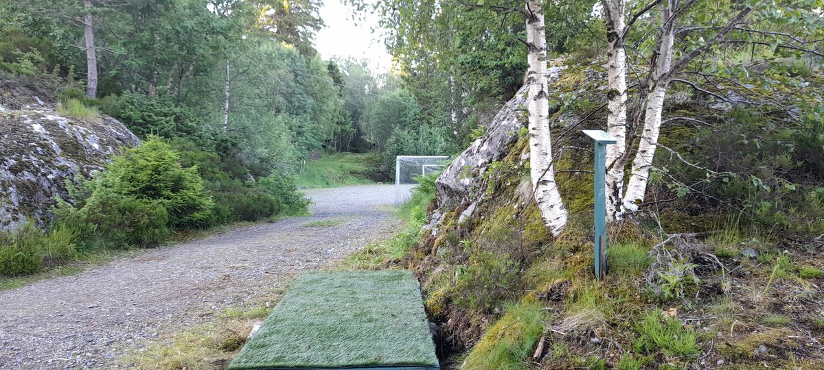 Hol 2  Rødt oppsett