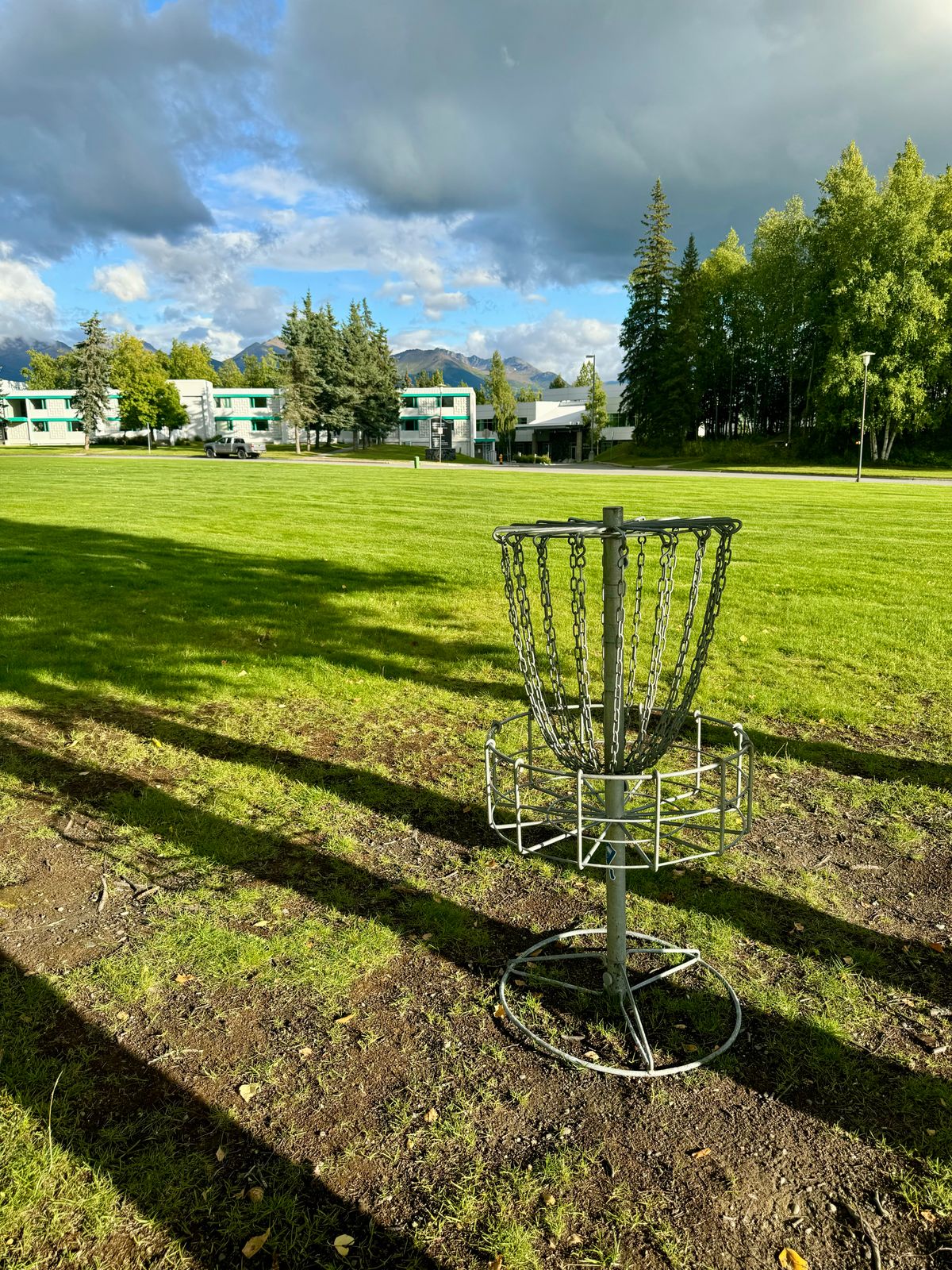 Basket for hole 1