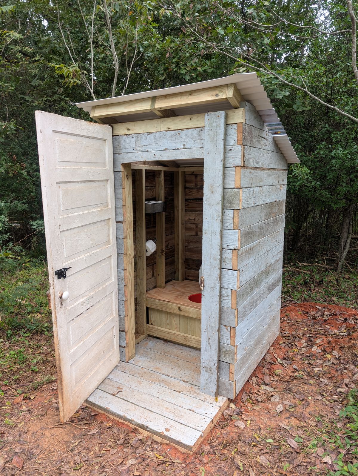 Course outhouse