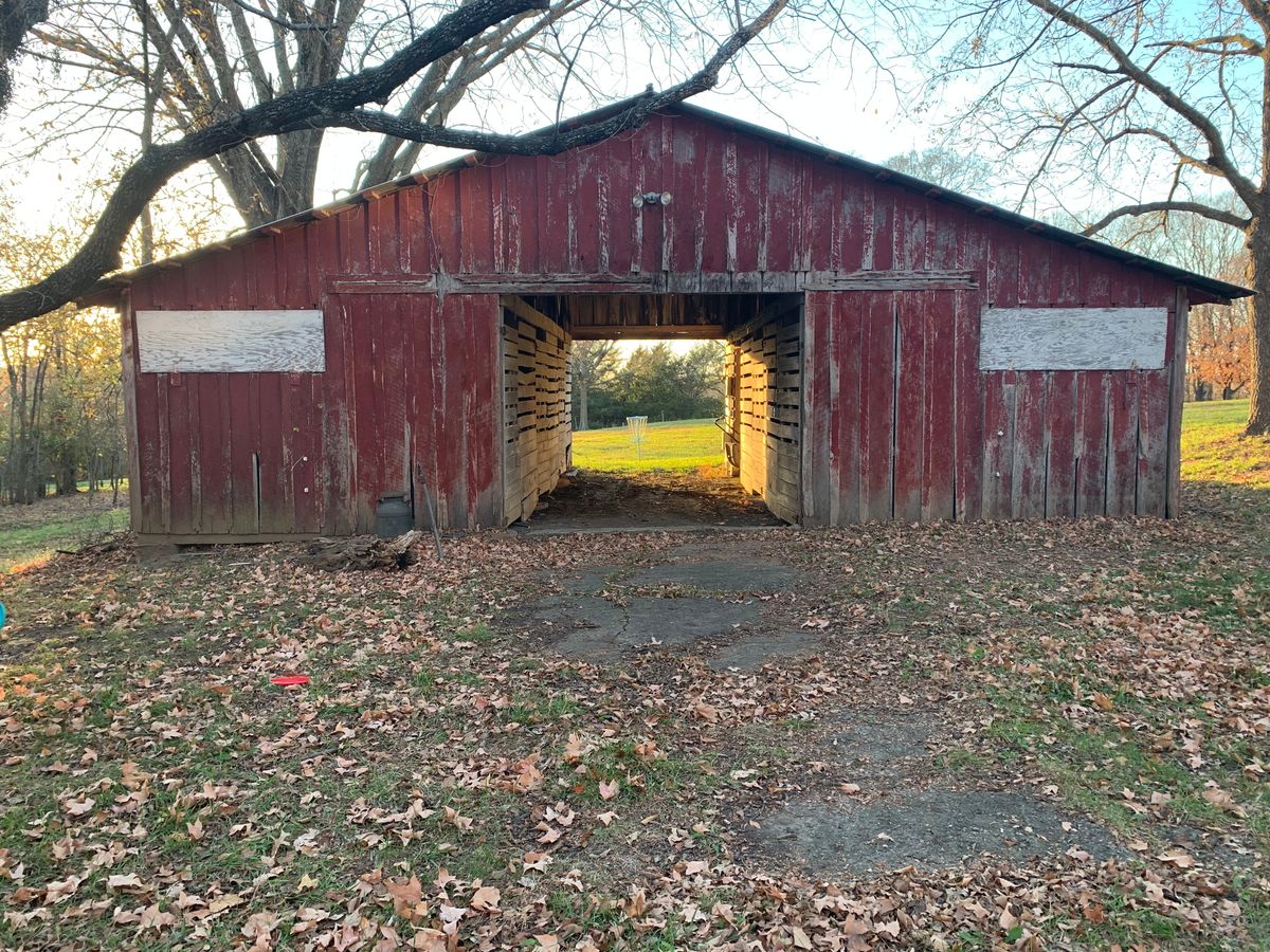Our classic triple mando Barn Shot !
4.25 average but par 3