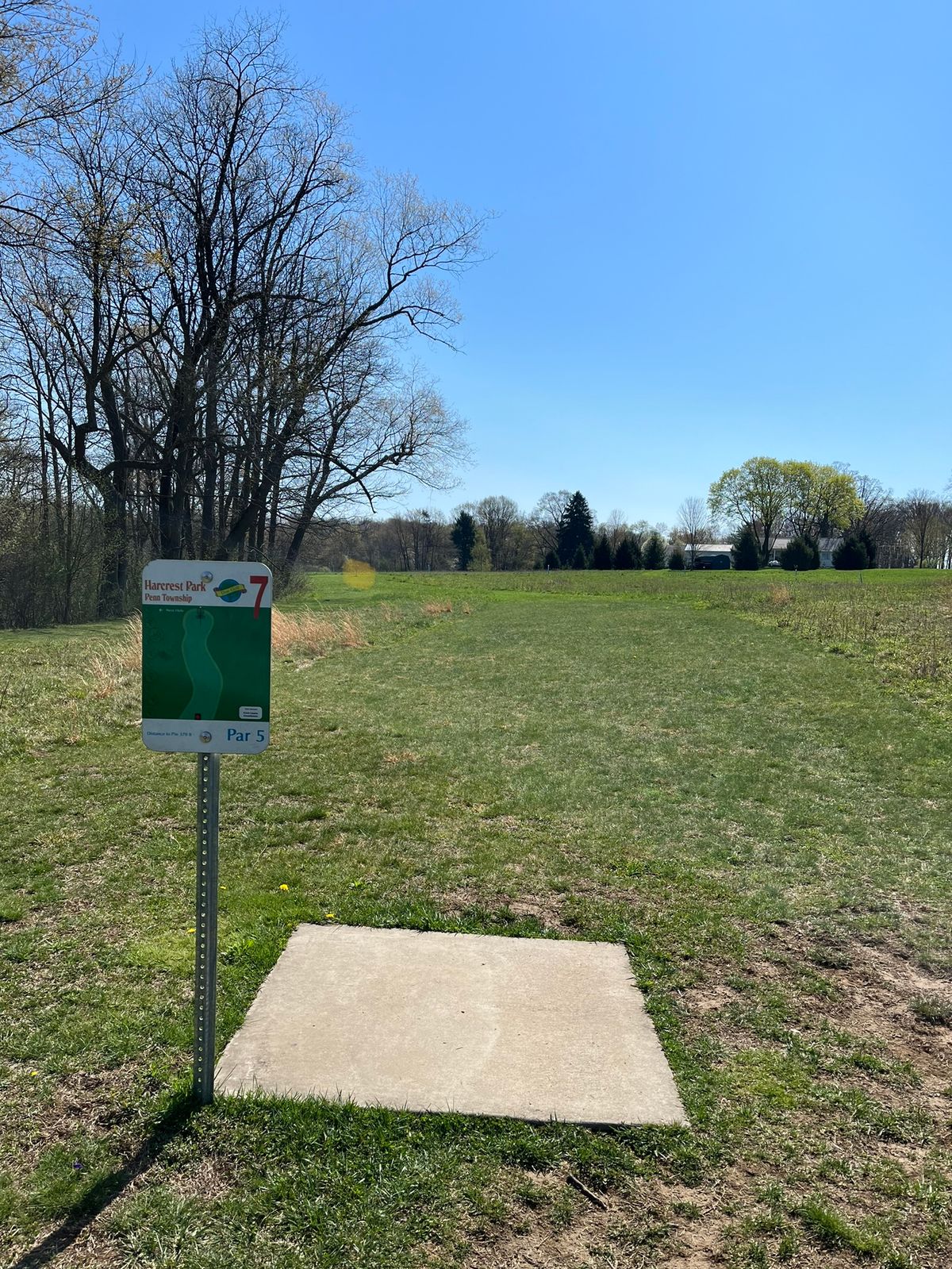 Hole 7 (Tee Signs have been moved) 