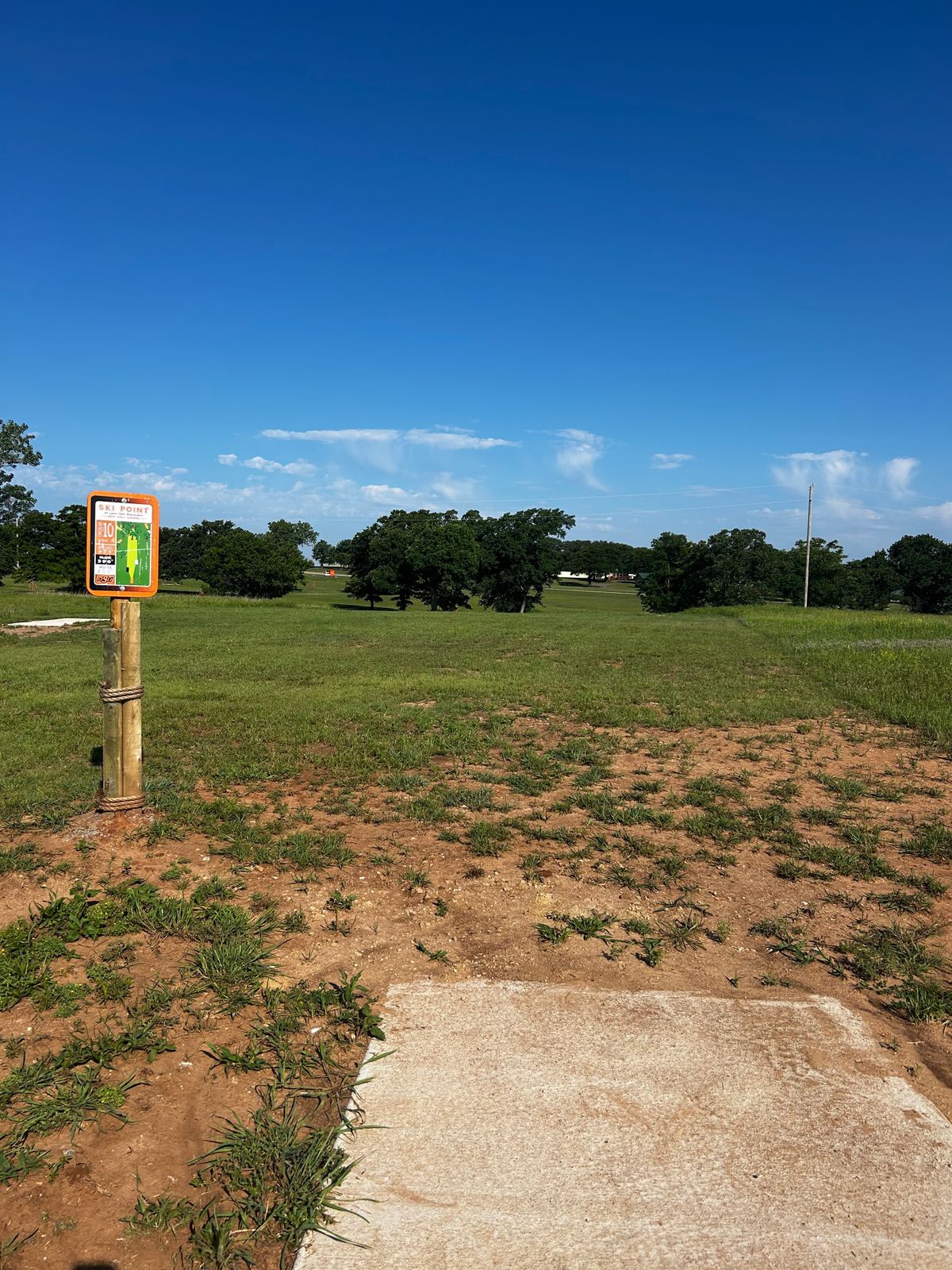 Hole 10 Orange tee