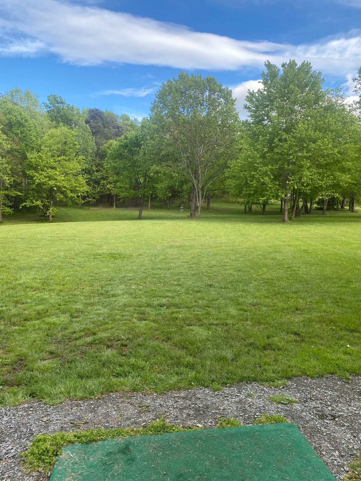Hole 11 tee pad