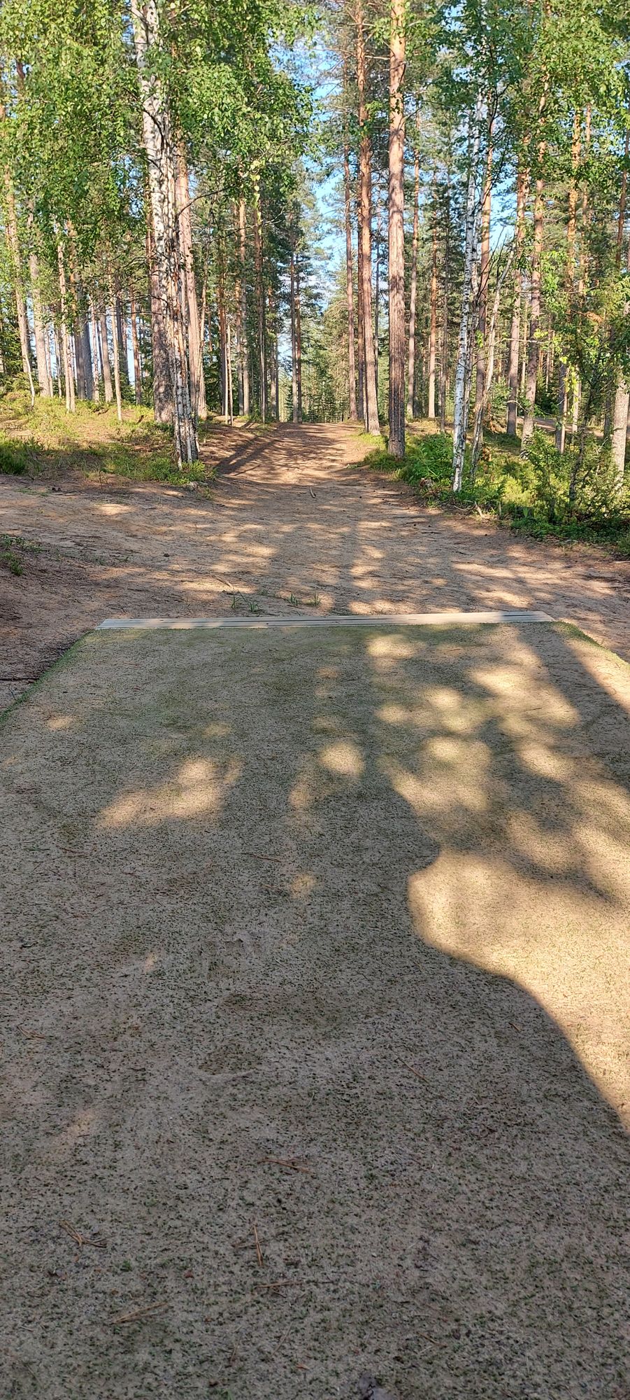 Tarinalaakso New Course tee 19