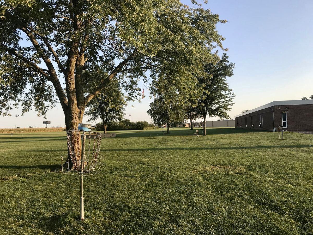 Hole 9, looking back toward the tee