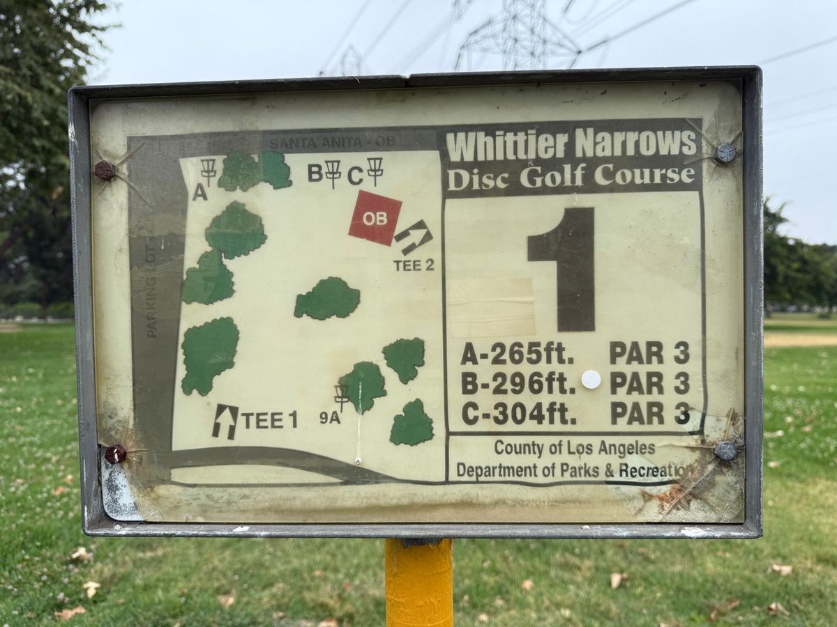 Hole 1 Sign