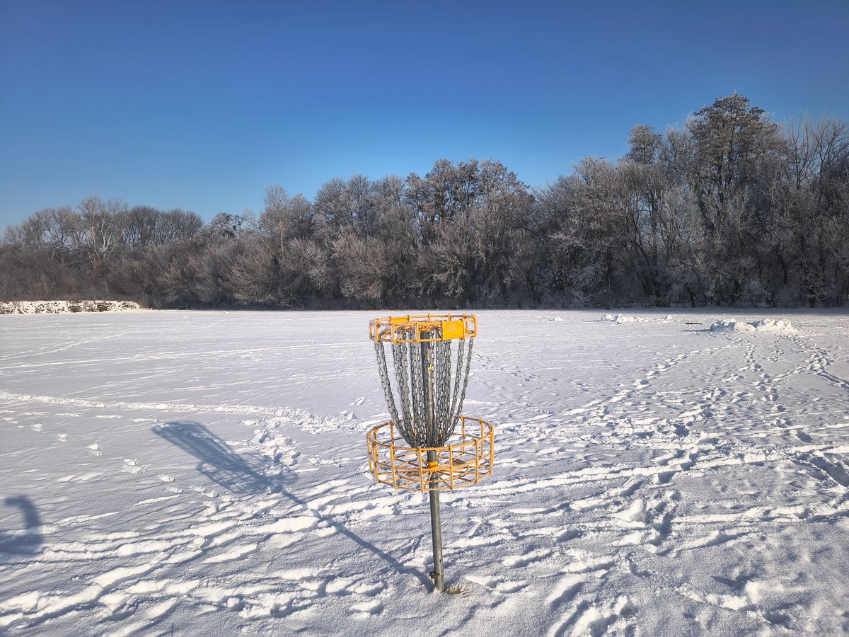 Z kosza 7, widok na kosze 5 i 6