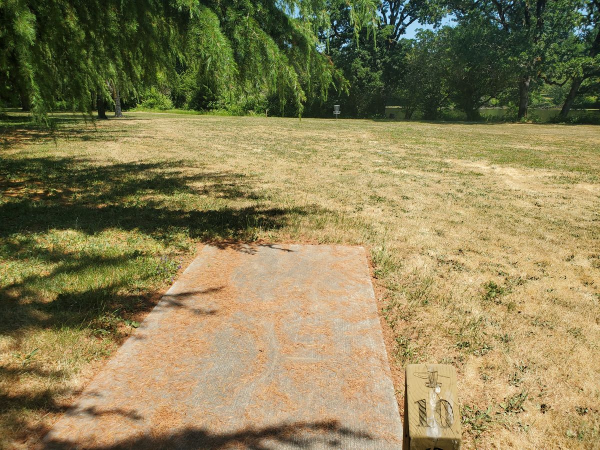 Hole 10