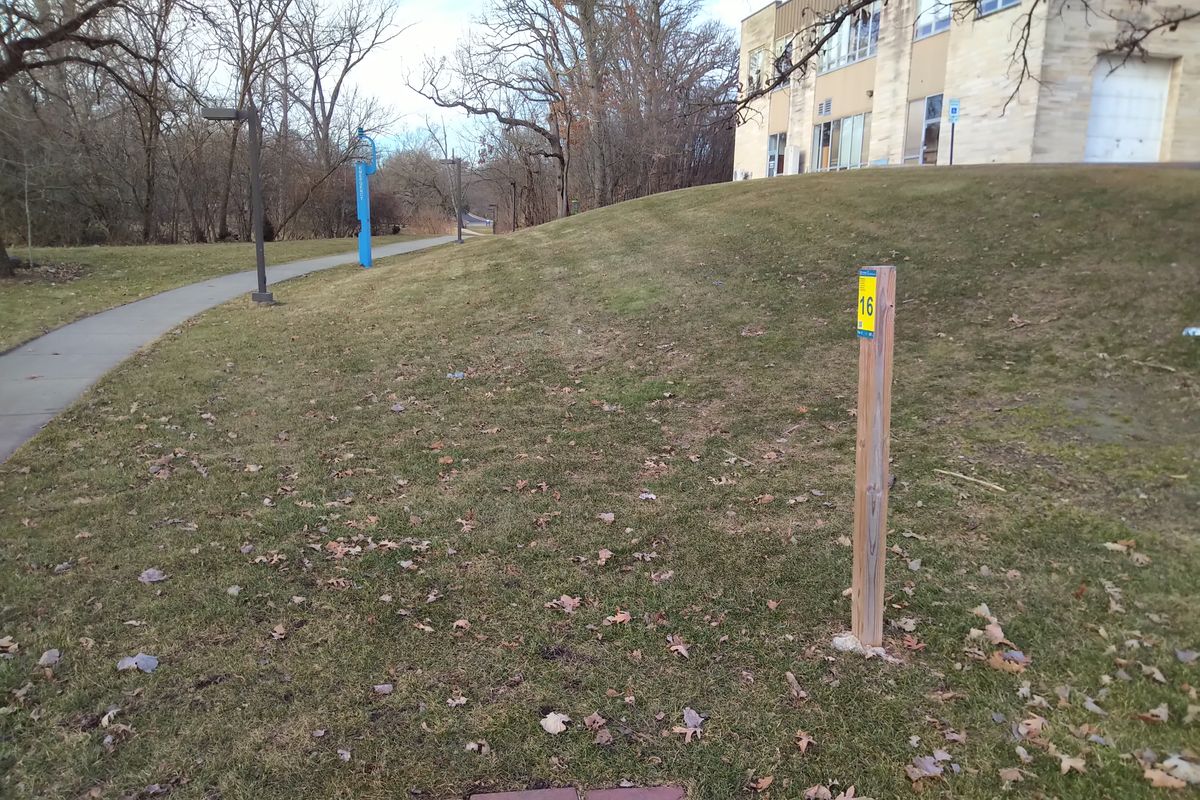 Hole 16