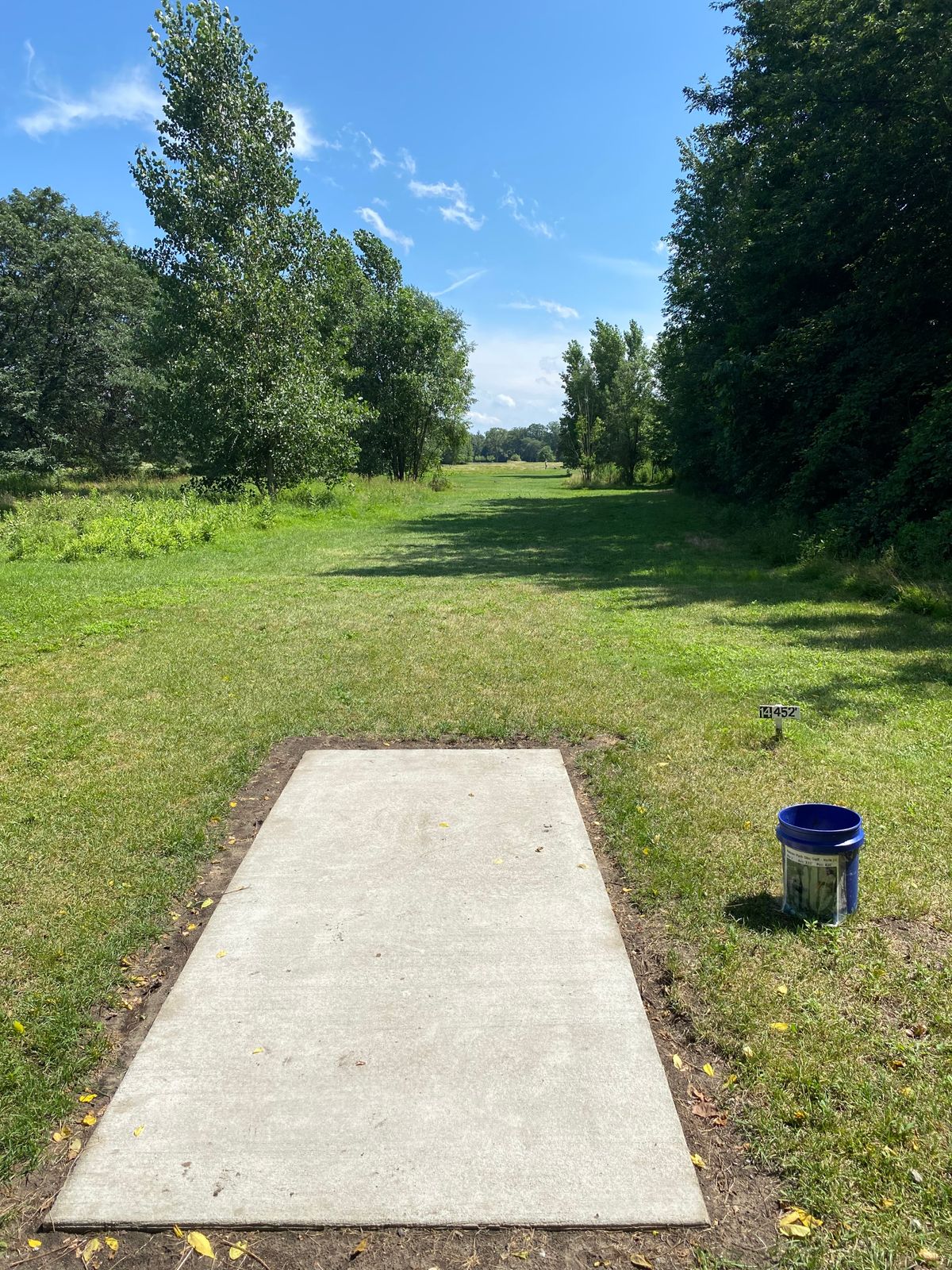 Hole #14 Pro tee pad