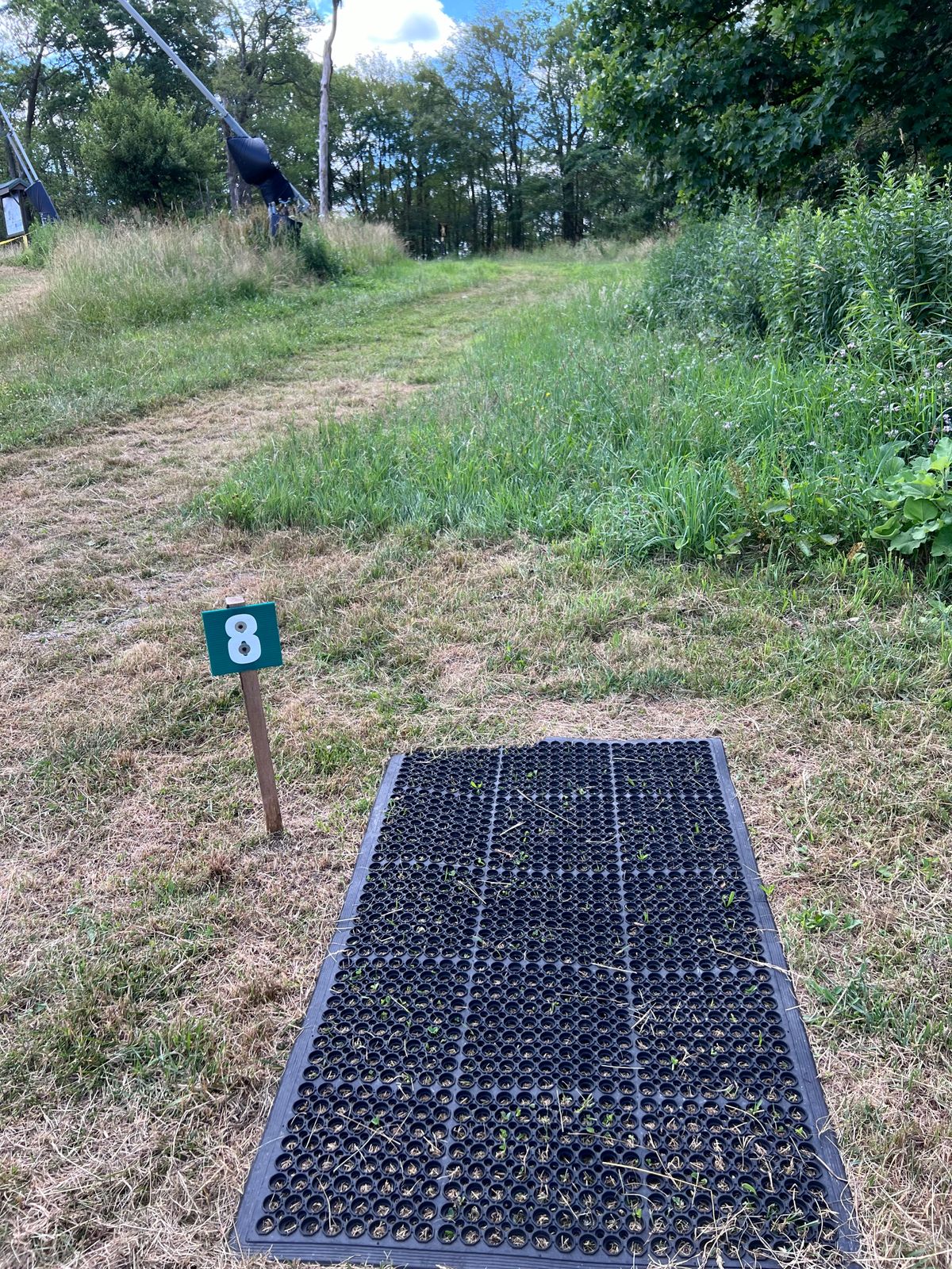Hole