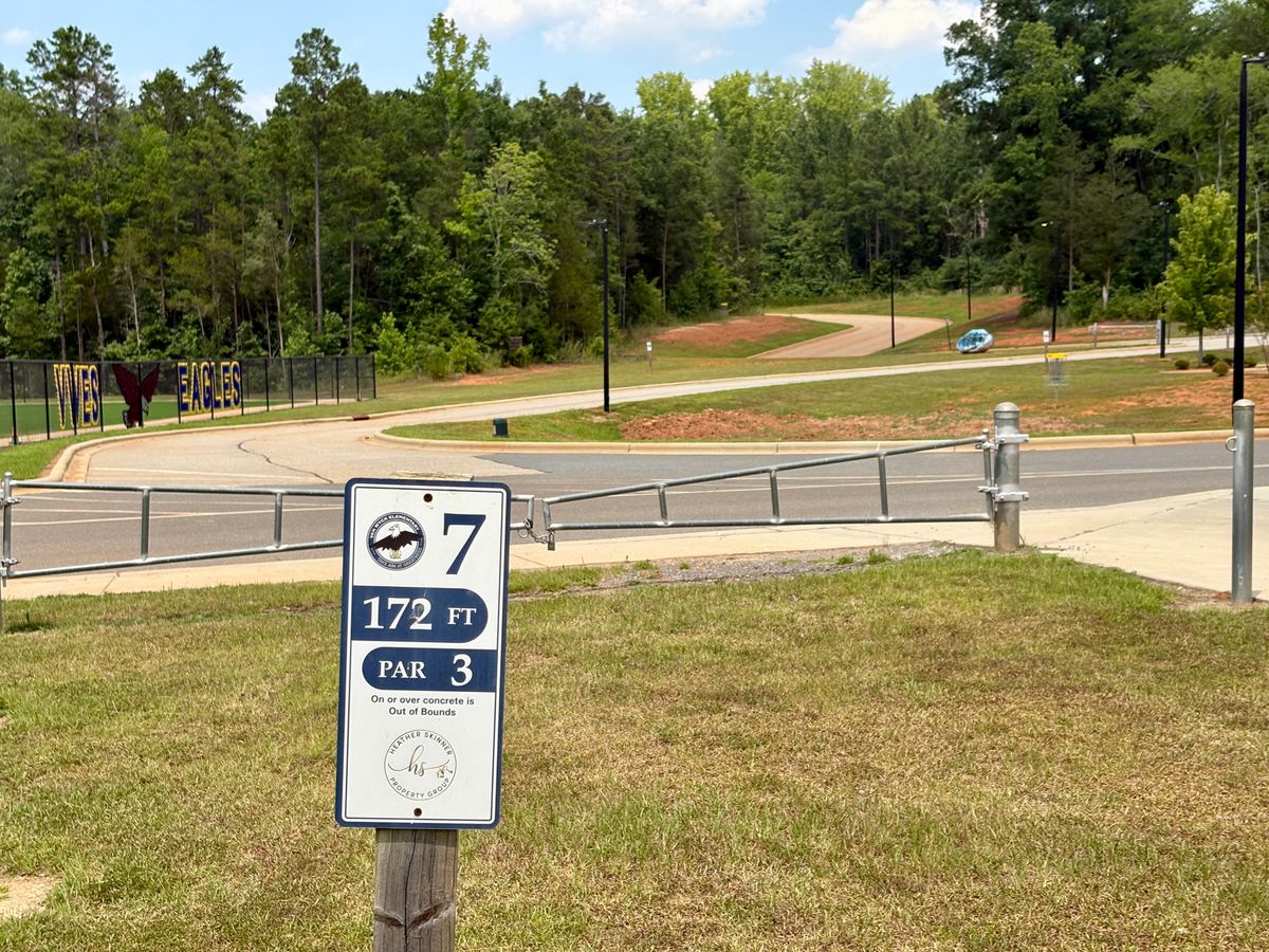 Hole 7 tee