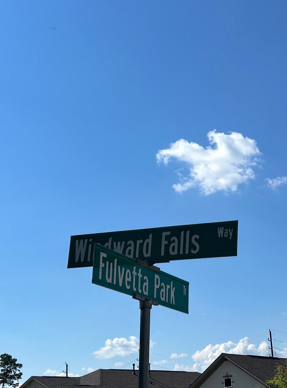 Park off of Fulvetta Park Rd.