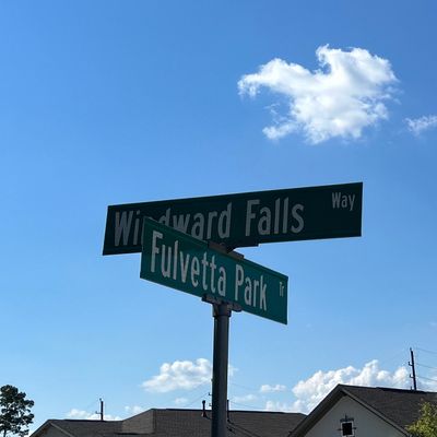 Park off of Fulvetta Park Rd.