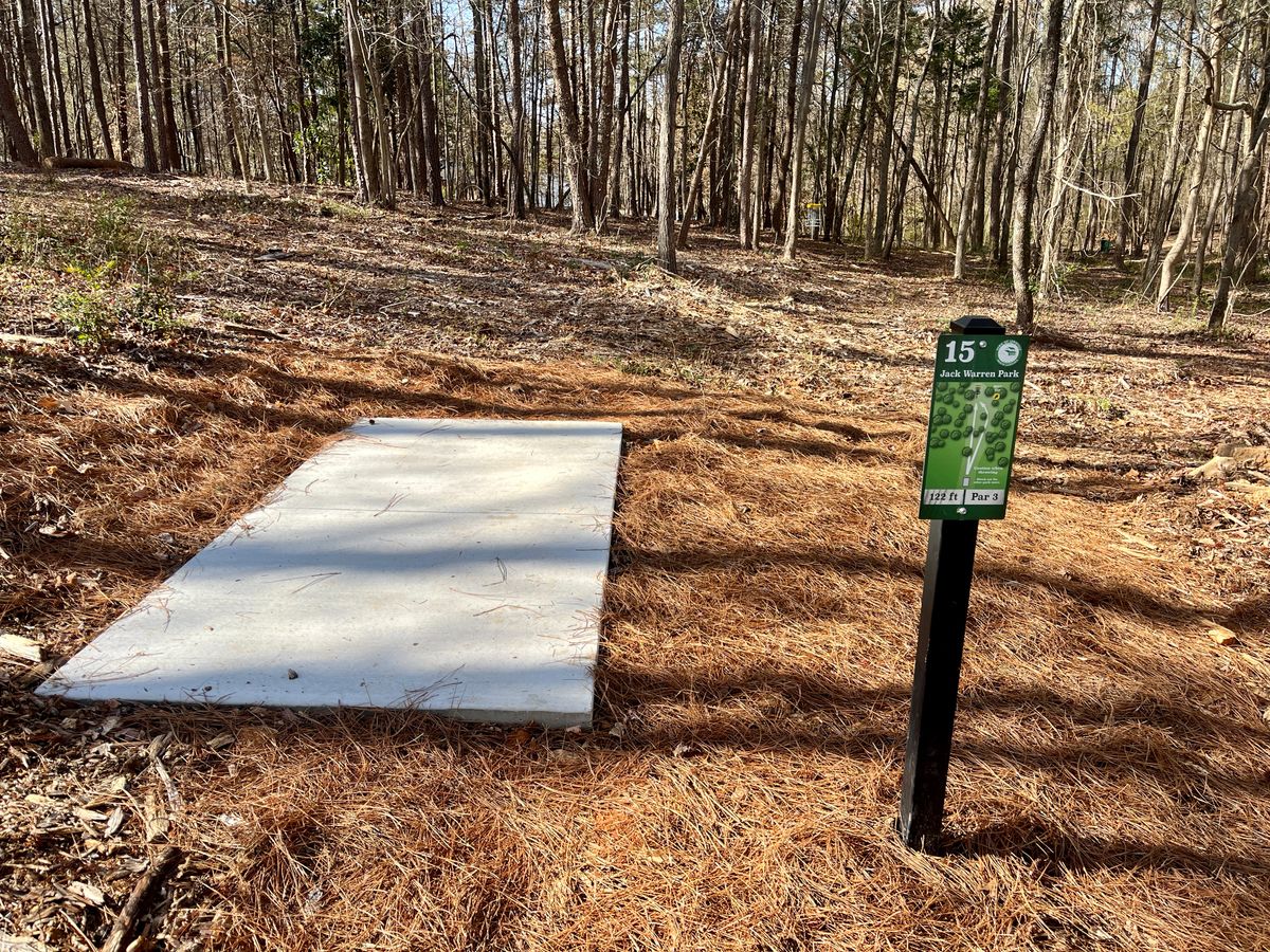 Hole 15 tee