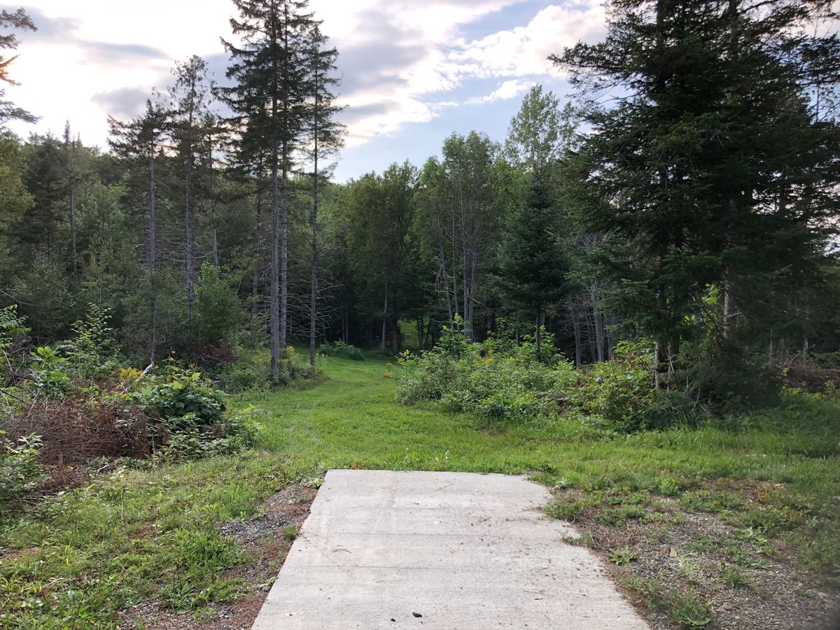 8 Tee Pad