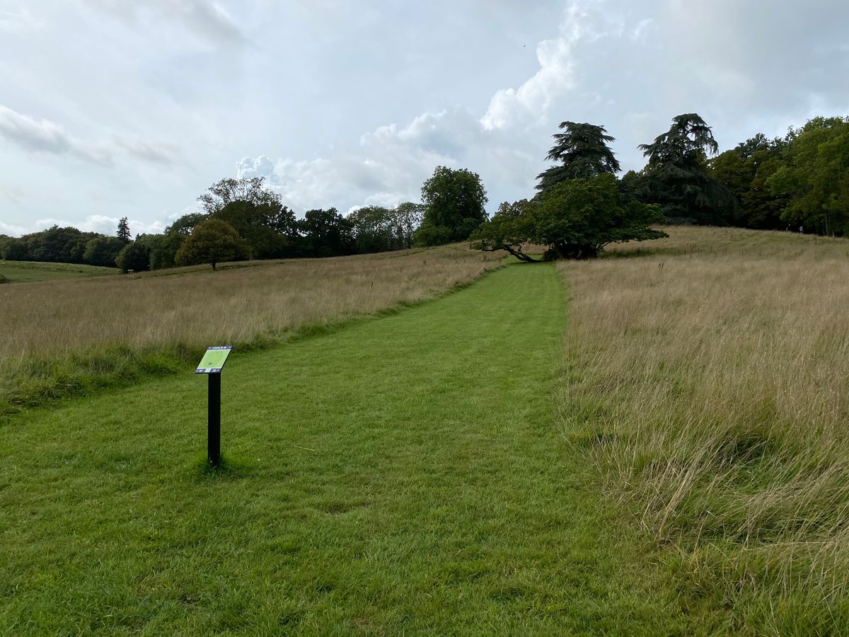 Hole 9 short tee (same tee as long)