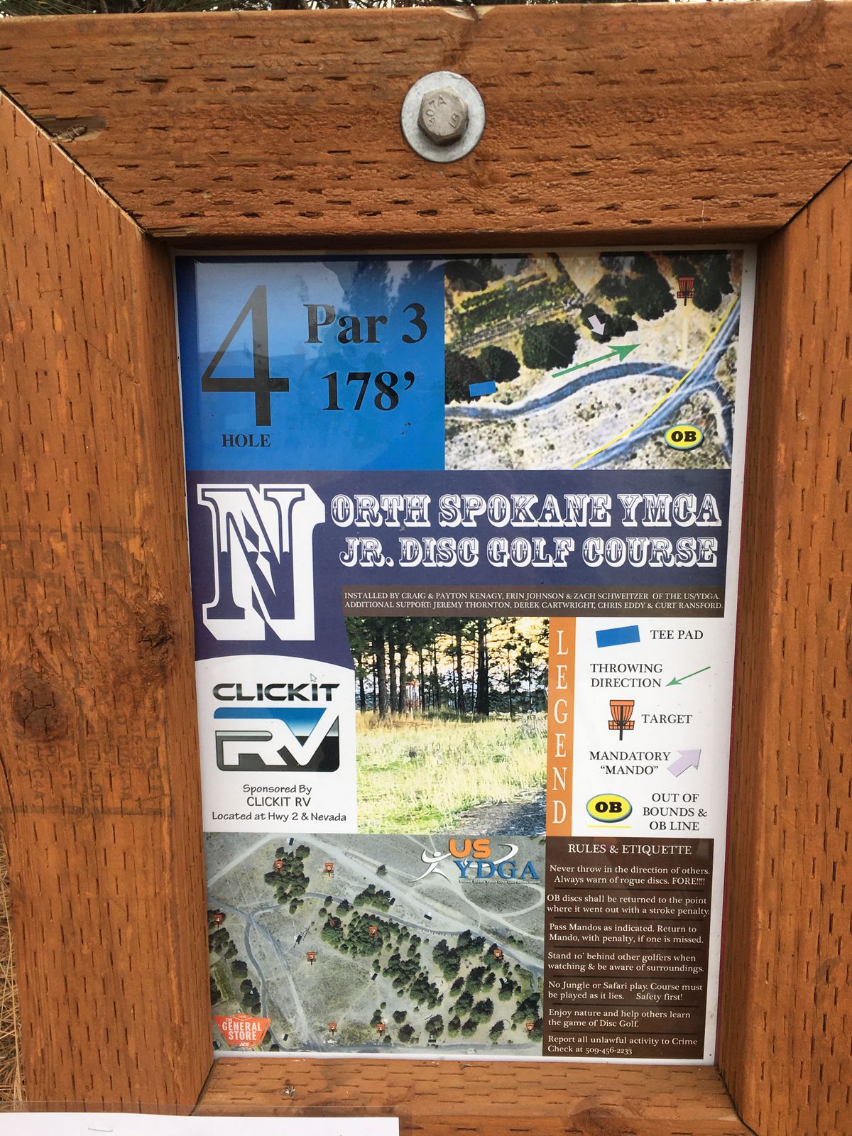 Sign for hole 4