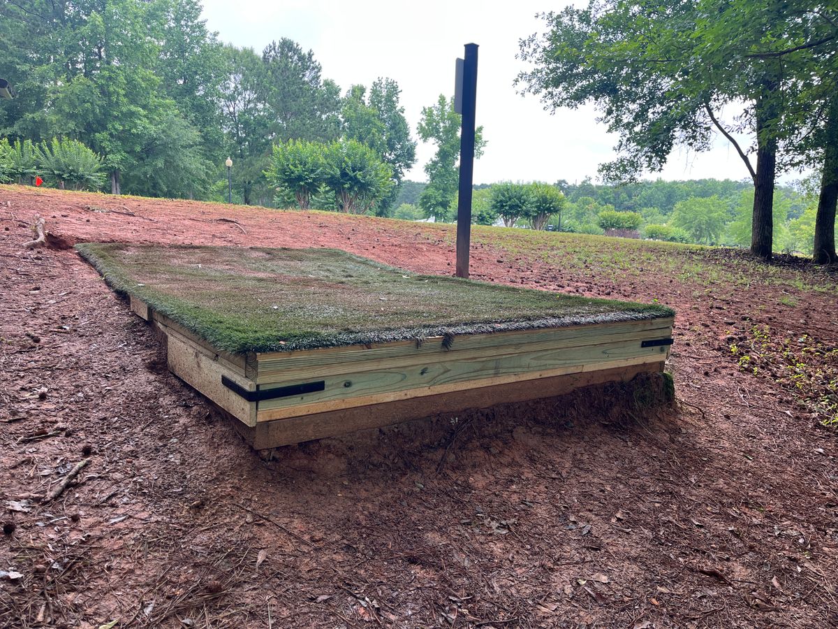 Hole 11 Tee Pad raised 10”