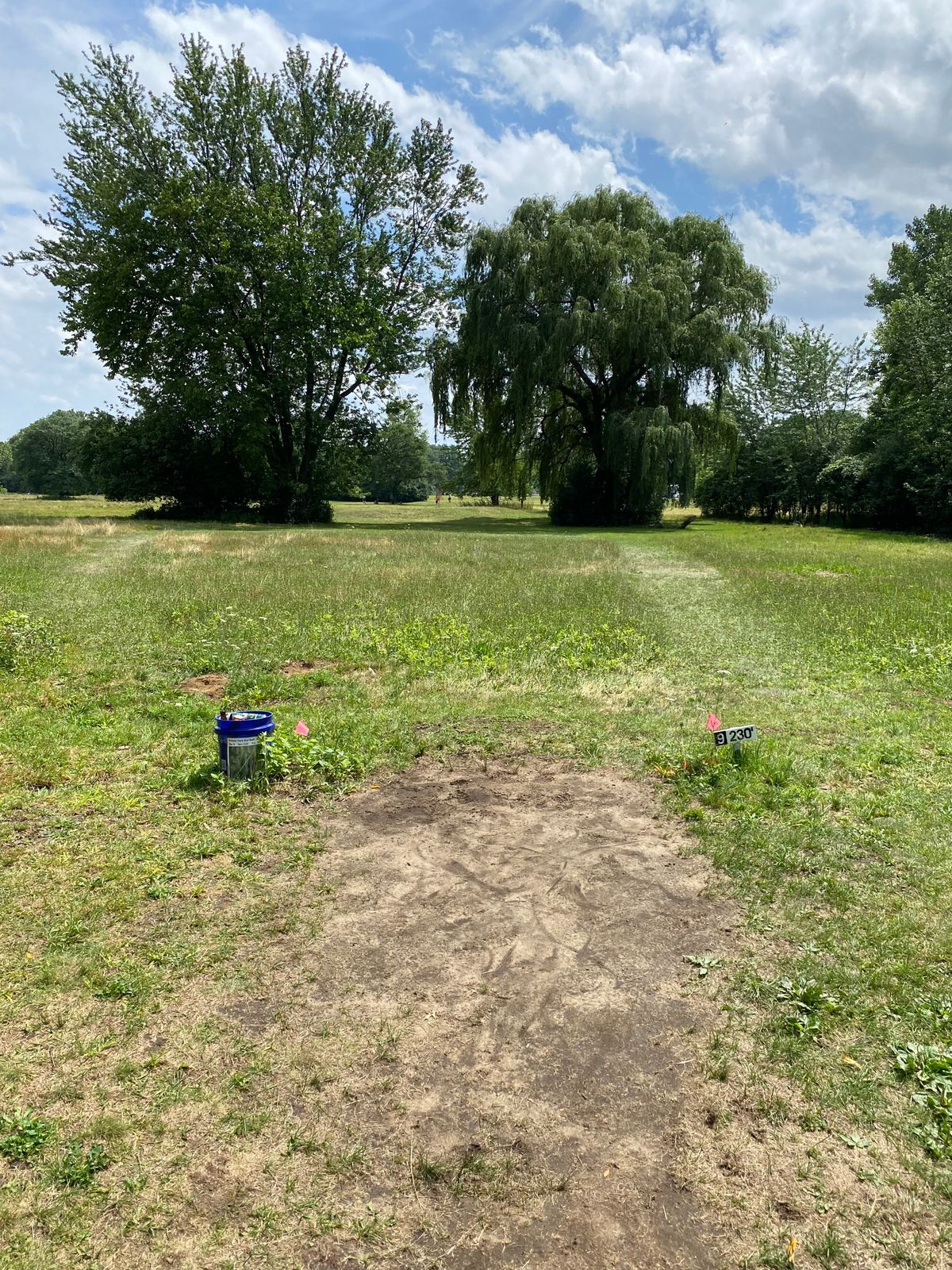 Hole #9 Pro tee