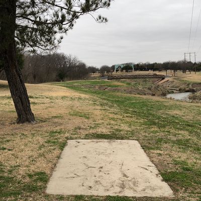 Hole 02