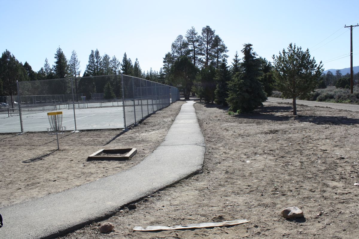 Hole 3 tee