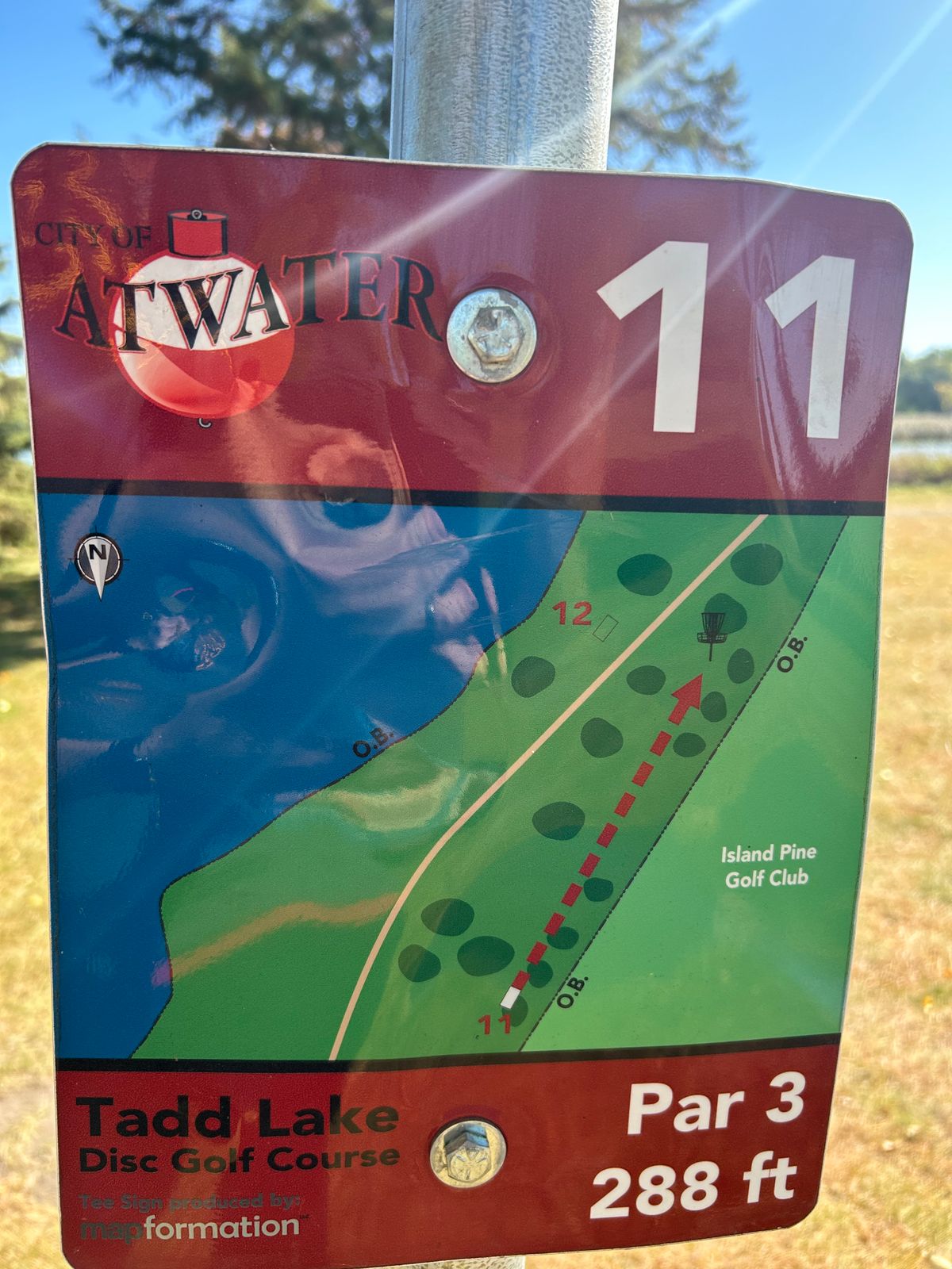 Hole 11 signage